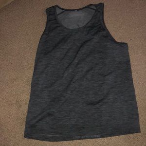 Men’s Lululemon metal vent tech Tank XL